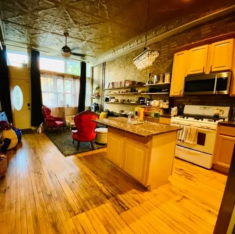 1038 West 32nd Street Chicago IL 60608