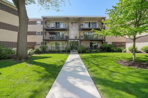 911 8TH Avenue La Grange IL 60525