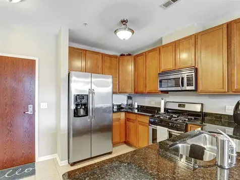 6436 Roosevelt Road Oak Park IL 60304