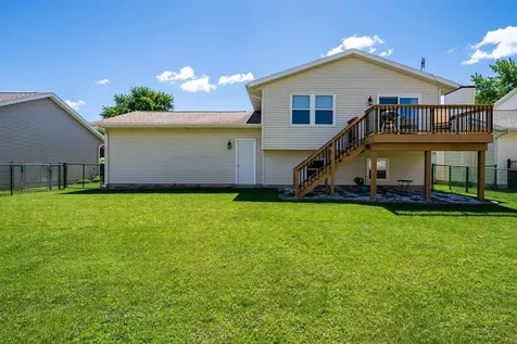2813 Rocksbury Drive Bloomington IL 61705