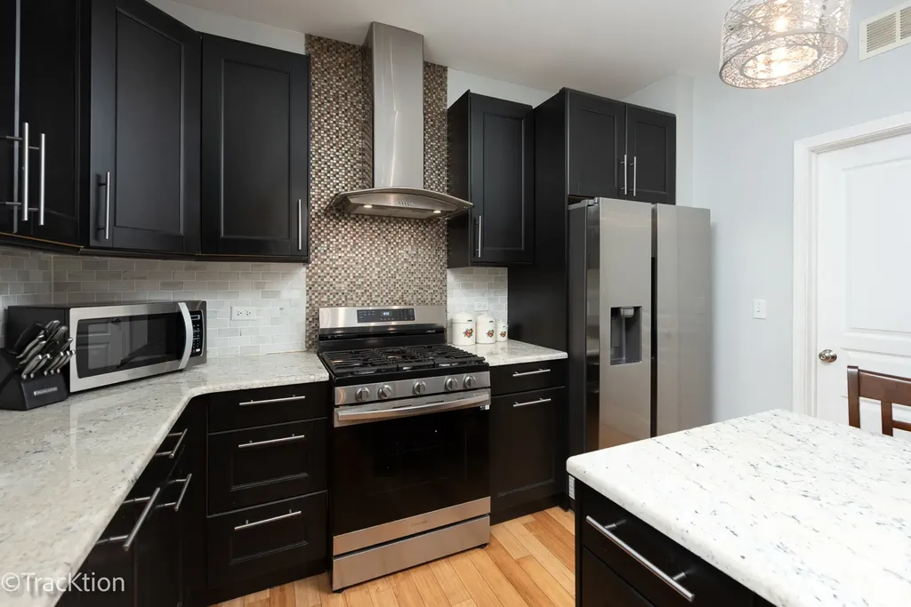 129 Ginkgo Street Bolingbrook IL 60490