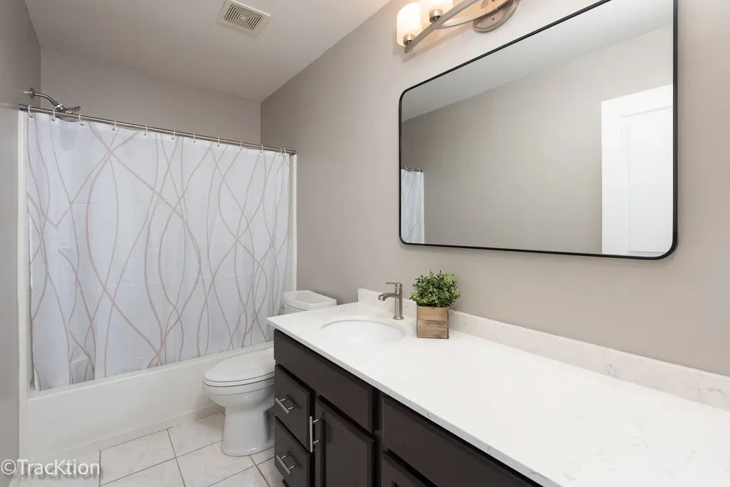 129 Ginkgo Street Bolingbrook IL 60490