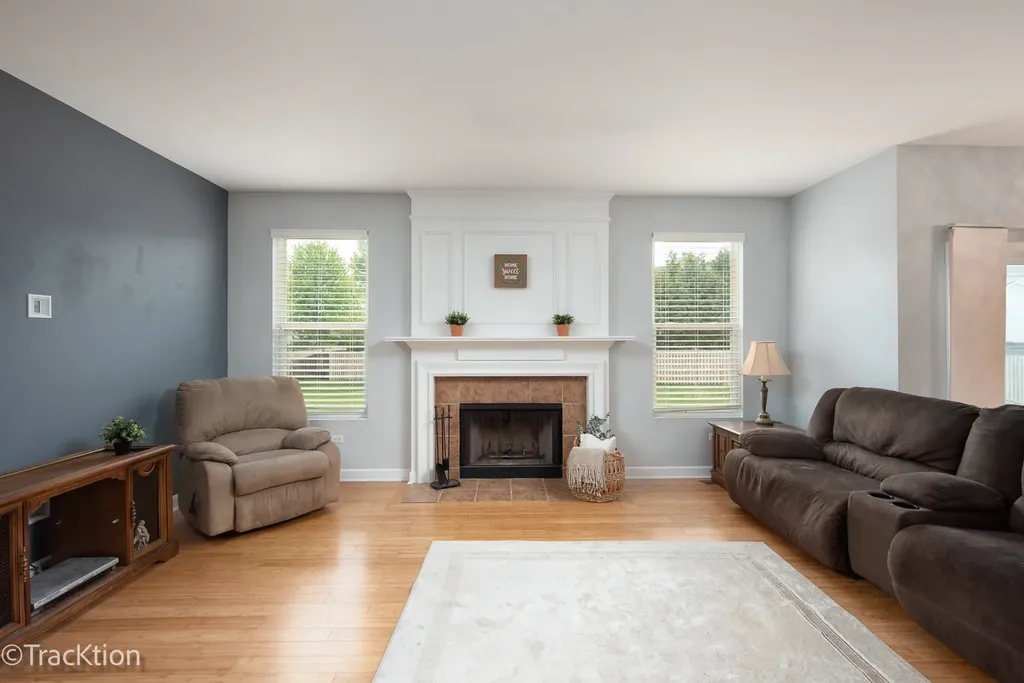 129 Ginkgo Street Bolingbrook IL 60490
