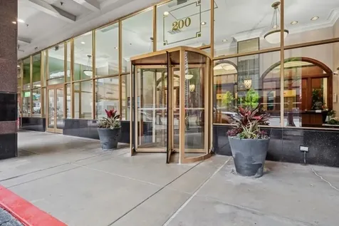 200 North Dearborn Street Chicago IL 60601