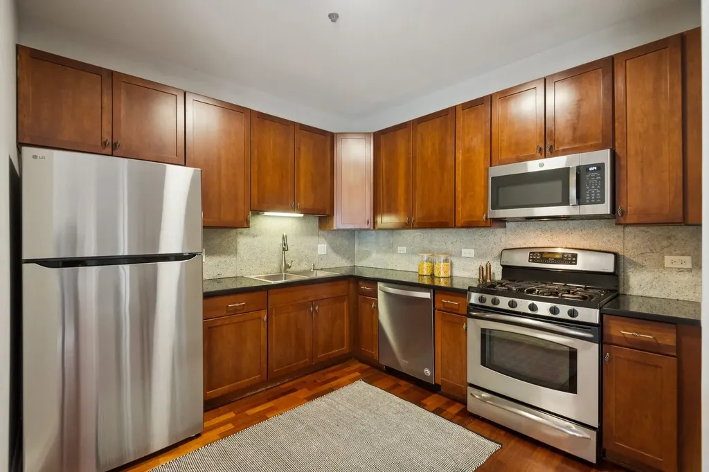 8 West Monroe Street Chicago IL 60603