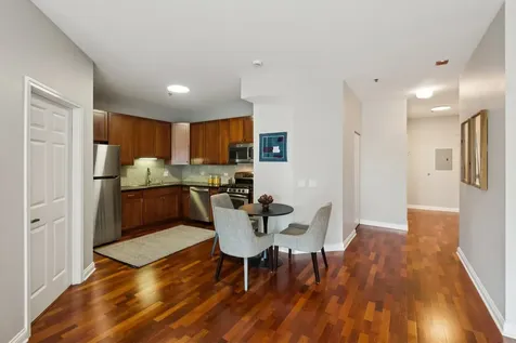 8 West Monroe Street Chicago IL 60603