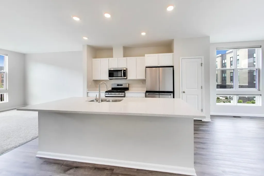 331 Summit Circle Lombard IL 60148