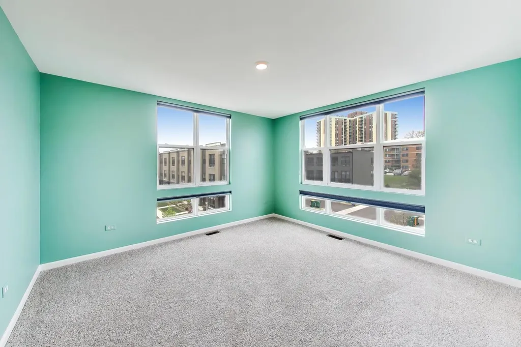 331 Summit Circle Lombard IL 60148