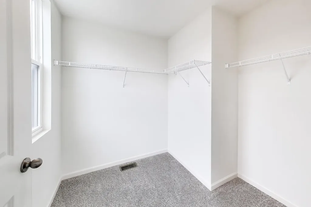 331 Summit Circle Lombard IL 60148