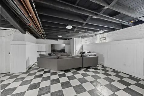 22 Keystone Avenue River Forest IL 60305