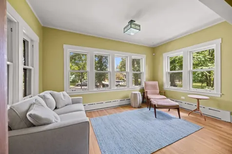 22 Keystone Avenue River Forest IL 60305