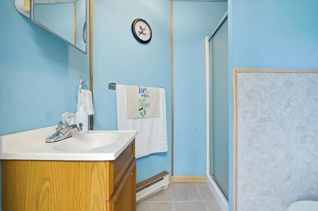 39576 North Petite Pass Antioch IL 60002