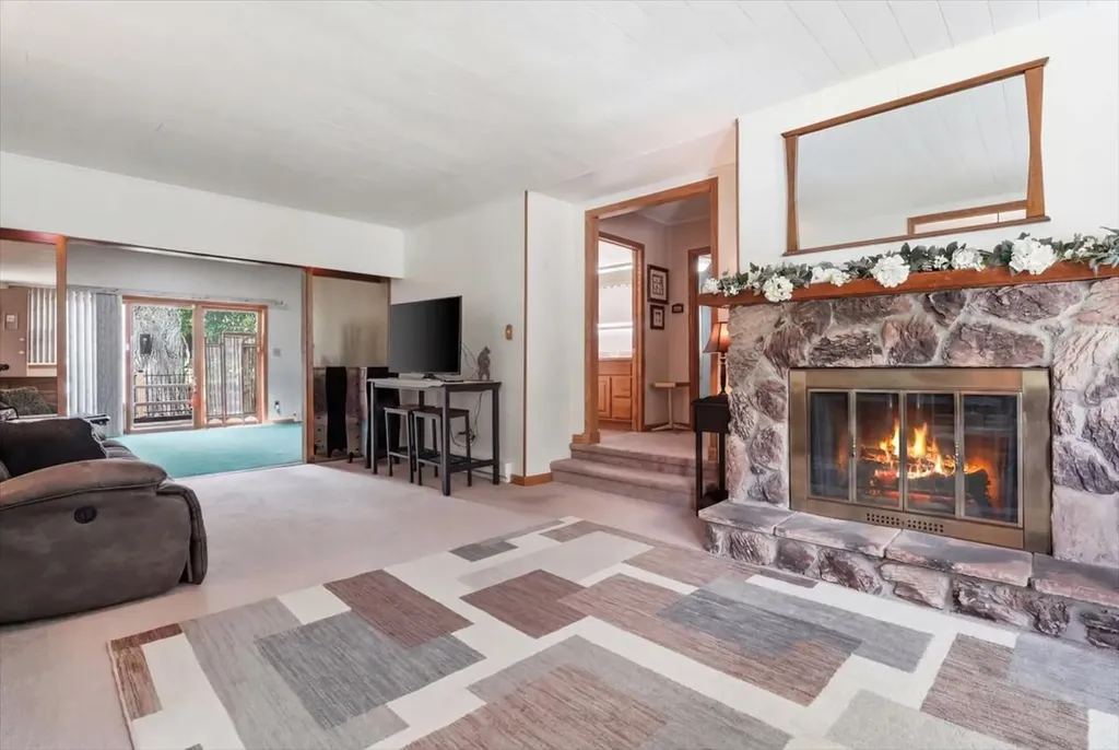 39576 North Petite Pass Antioch IL 60002