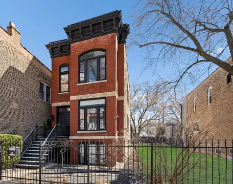 1337 North Oakley Avenue Chicago IL 60622