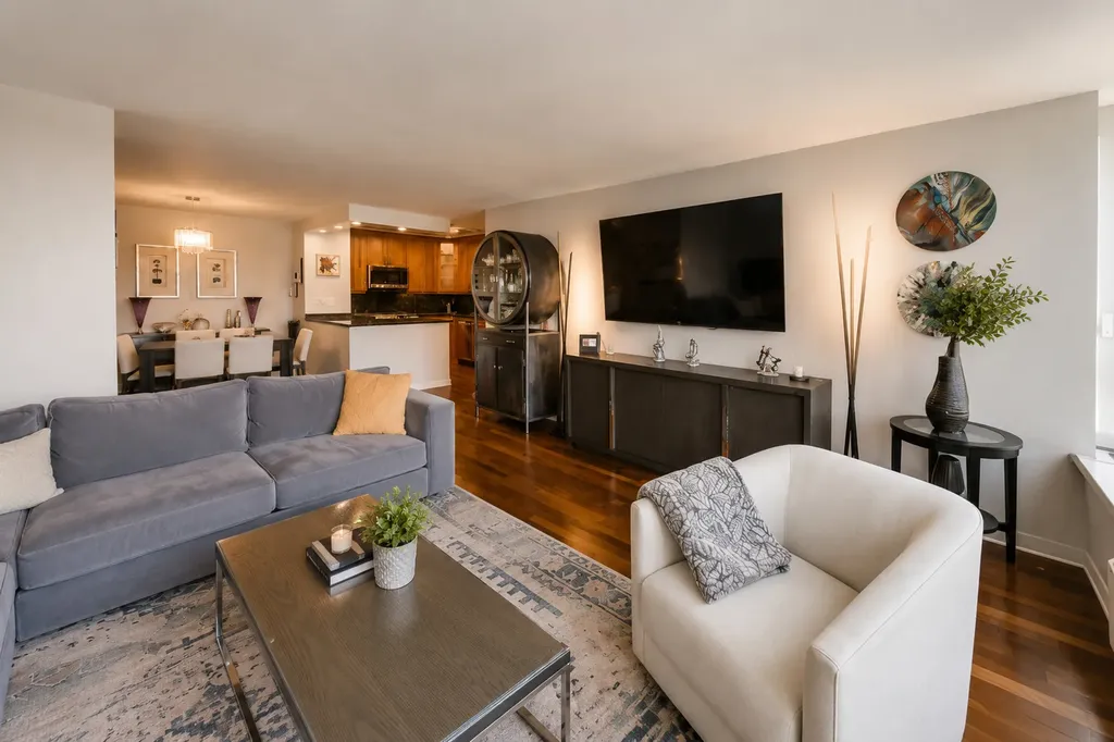 155 North Harbor Drive Chicago IL 60601