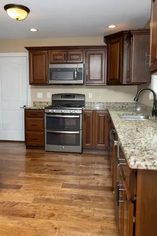 2303 Slade Lane Mahomet IL 61853