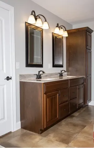 2303 Slade Lane Mahomet IL 61853