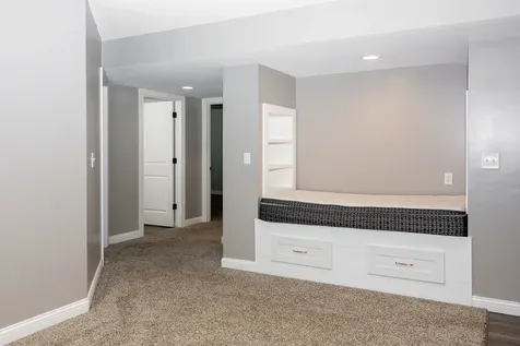 2303 Slade Lane Mahomet IL 61853