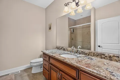 8967 Holland Harbor Circle Frankfort IL 60423