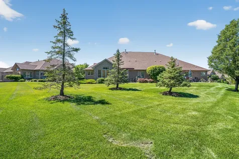 8967 Holland Harbor Circle Frankfort IL 60423