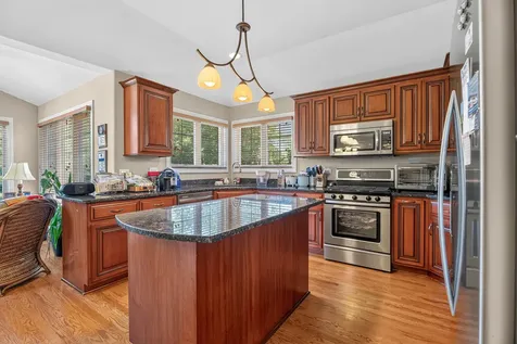 8967 Holland Harbor Circle Frankfort IL 60423