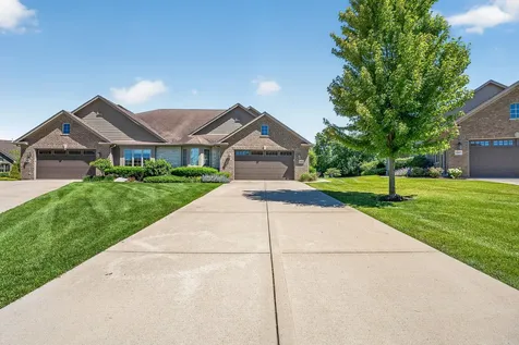 8967 Holland Harbor Circle Frankfort IL 60423