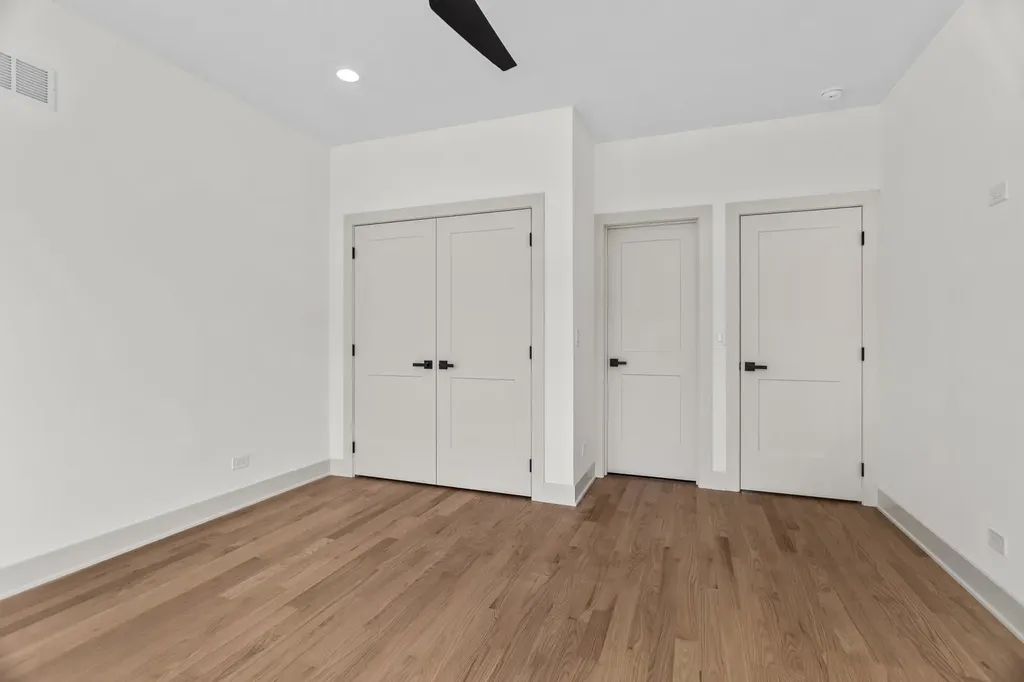 6637 South Evans Avenue Chicago IL 60637