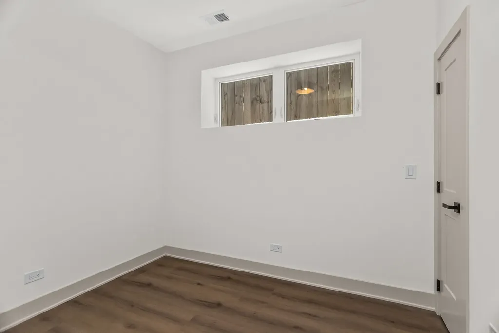 6637 South Evans Avenue Chicago IL 60637