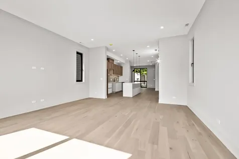 6637 South Evans Avenue Chicago IL 60637