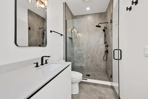 6637 South Evans Avenue Chicago IL 60637