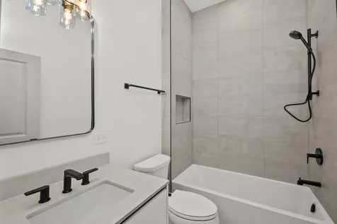 6637 South Evans Avenue Chicago IL 60637