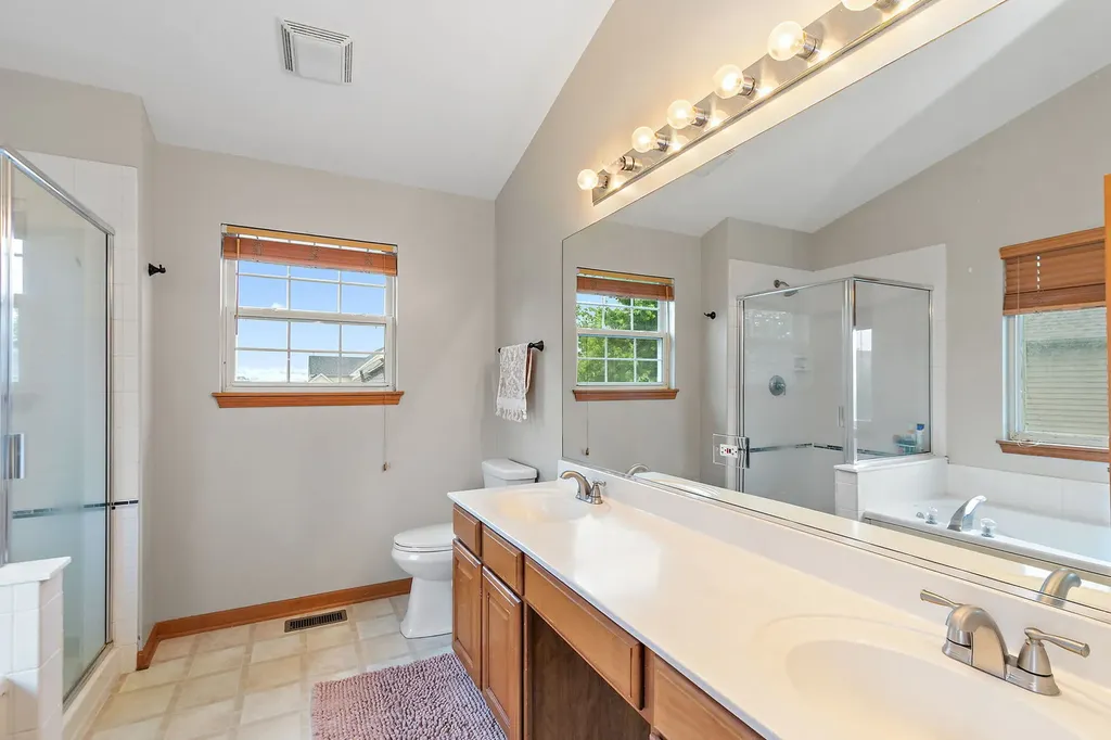 10338 Ashley Street Huntley IL 60142