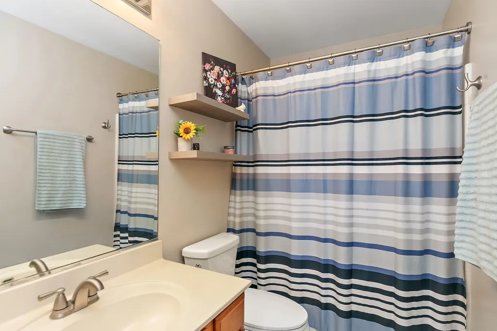 10338 Ashley Street Huntley IL 60142
