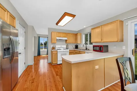 1647 Peter Lane Romeoville IL 60446