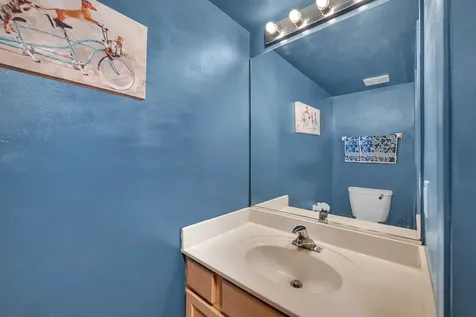 1647 Peter Lane Romeoville IL 60446