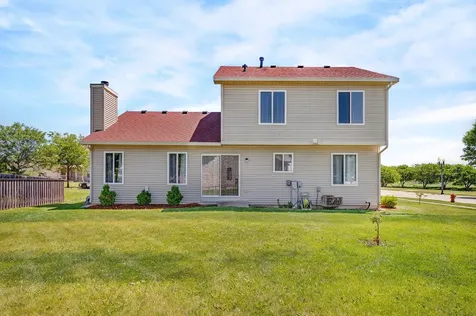 1647 Peter Lane Romeoville IL 60446