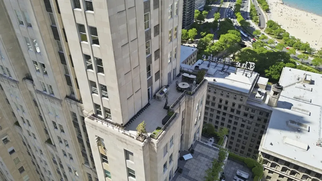 159 East Walton Place Chicago IL 60611