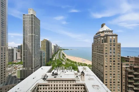159 East Walton Place Chicago IL 60611