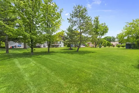 6918 Parkside Avenue Countryside IL 60525