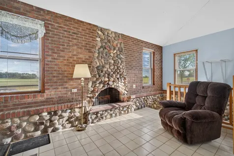 7950 West Eagle Lake Road Peotone IL 60468