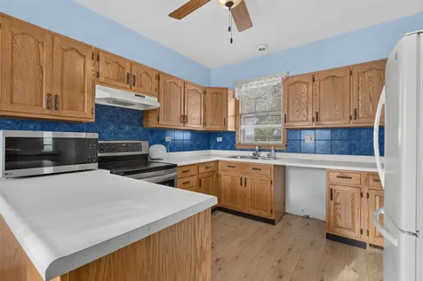7950 West Eagle Lake Road Peotone IL 60468