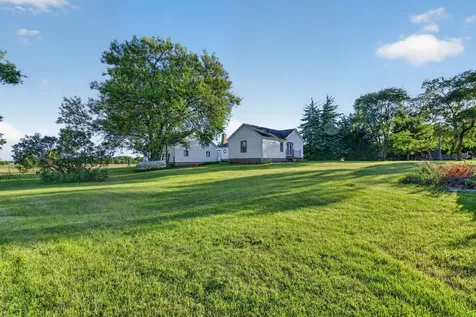 7950 West Eagle Lake Road Peotone IL 60468