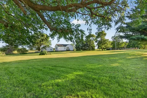 7950 West Eagle Lake Road Peotone IL 60468