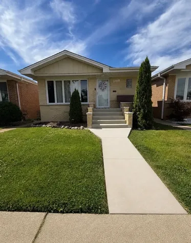 7041 West 64th Street Chicago IL 60638