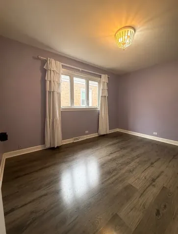 7041 West 64th Street Chicago IL 60638