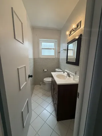 7041 West 64th Street Chicago IL 60638