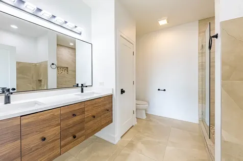 6119 West 55th Street Chicago IL 60638