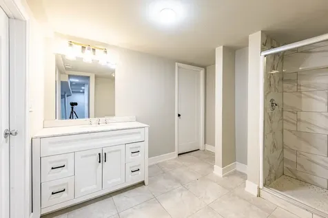 6119 West 55th Street Chicago IL 60638