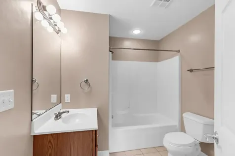 3848 Thornhill Circle Champaign IL 61822