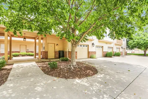 3848 Thornhill Circle Champaign IL 61822